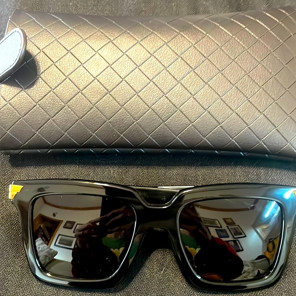 Bottega Veneta Sunglasses